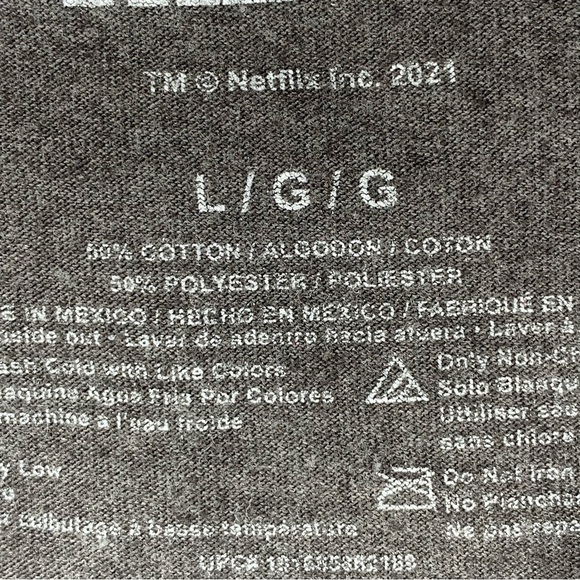 Stranger Things Dark Grey Red Logo Tee T Shirt Womens Large Casual Stretch - Picture 8 of 9